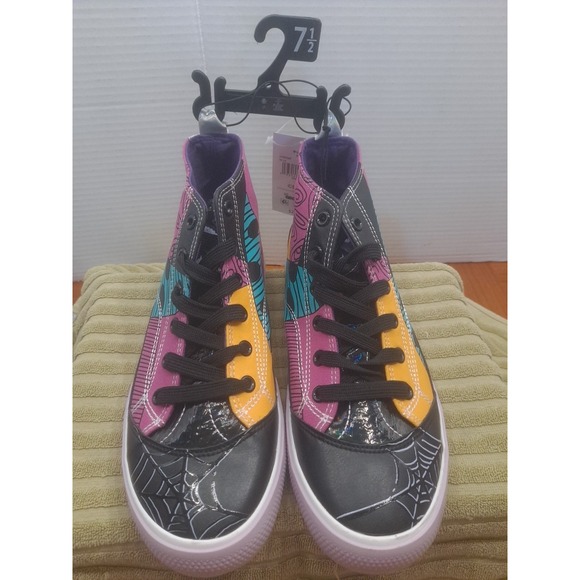 Disney Shoes - NWT Disney The Nightmare Before Christmas Women's High Top Shoes Size 7.5 Skelli